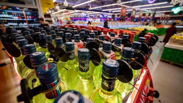 В супермаркете Симферополя