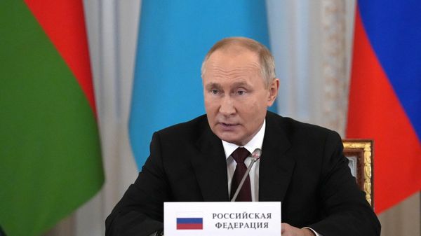 Президент РФ В. Путин принял участие в неформальной встрече руководителей стран - участниц СНГ