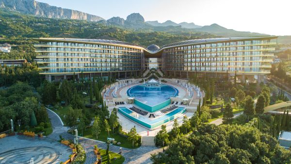Mriya Resort & SPA победил в трех номинациях премии HR BRAND CRIMEA 2022
