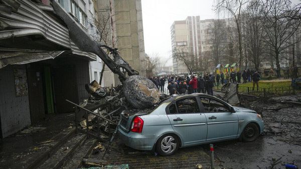 Место крушения вертолета в Броварах