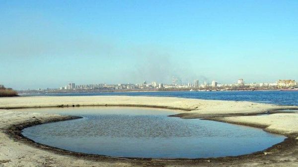 Уровень реки Днепр в районе города Запорожья