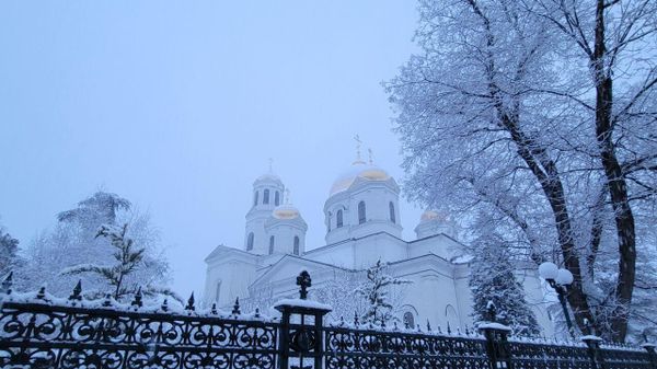 Снег в Симферополе