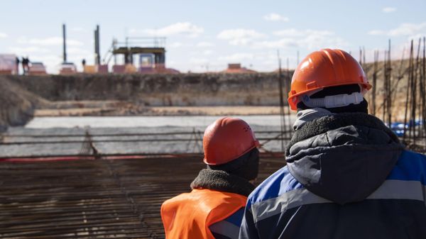 Стройплощадка рекреационно-курортного комплекса в районе озера Мойнаки в Евпатории
