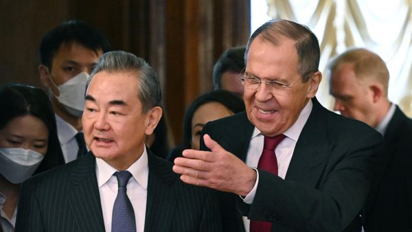 Встреча главы МИД РФ Сергея Лаврова и члена Политбюро ЦК КПК Ван И