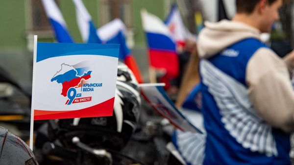 Байкеры и ополченцы высадили Русский лес на горе Гасфорта в Севастополе Байкеры и ополченцы высадили Русский лес на горе Гасфорта в Севастополе