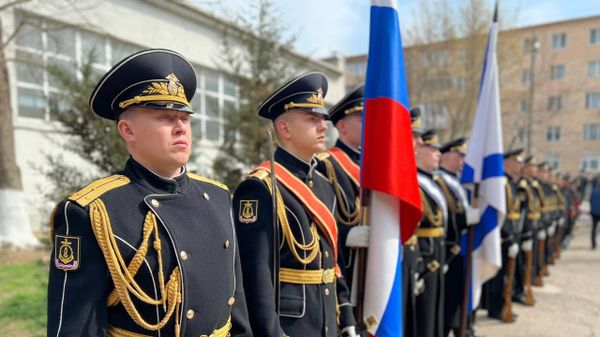 В Джанкое увековечили память героя спецоперации Дмитрия Котова