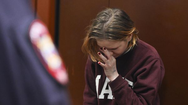Избрание меры пресечения Дарьи Треповой, подозреваемой в причастности к взрыву в кафе в Санкт-Петербурге