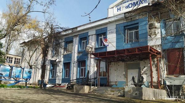 Здание Азовского морского института в Мариуполе