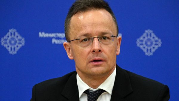 Министр иностранных дел и внешнеэкономических связей Венгрии Петер Сийярто