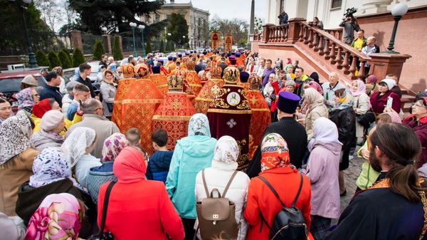 Благодатный огонь в Симферополе