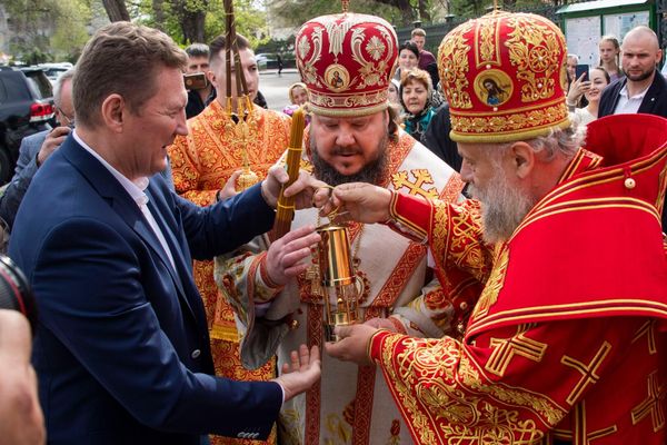Благодатный огонь в Симферополе