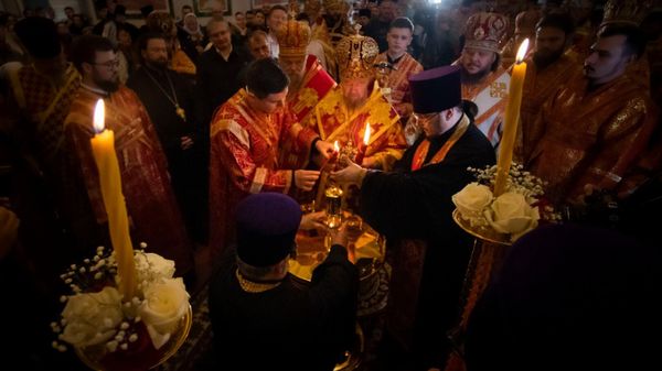 Благодатный огонь в Симферополе Благодатный огонь в Симферополе