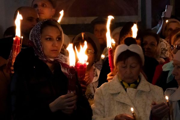 Благодатный огонь в Симферополе