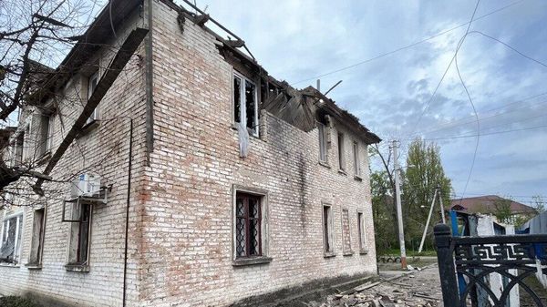 Последствия минометного обстрела Новой Каховки 19 апреля 2023 г.