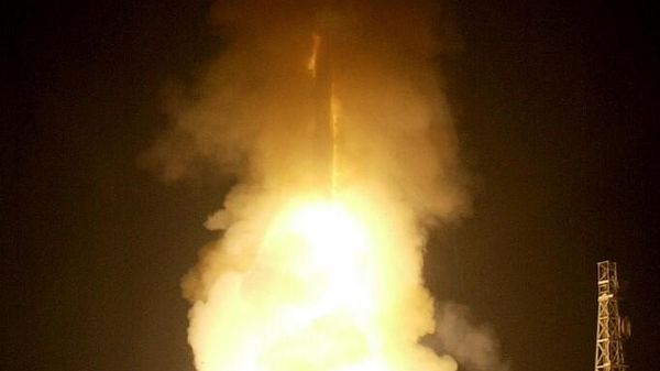 Невооруженная межконтинентальная баллистическая ракета Minuteman III запускается с базы ВВС Ванденберг, Калифорния. Фото AFP