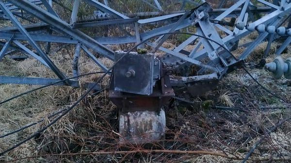 В Ленобласти подорвали опору линии электропередачи