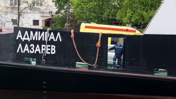 Паромная переправа в Севастополе
