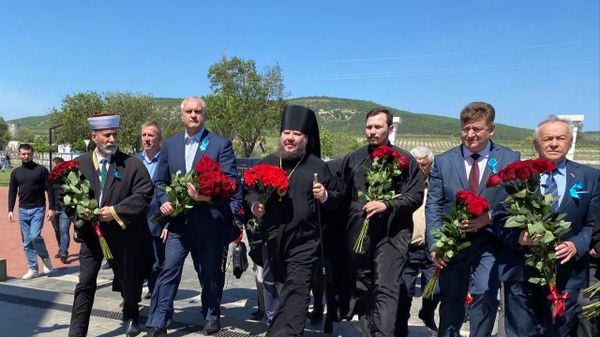 Траурные мероприятия в честь Дня памяти жертв депортации народов Крыма