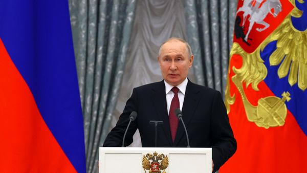 Президент РФ В. Путин 