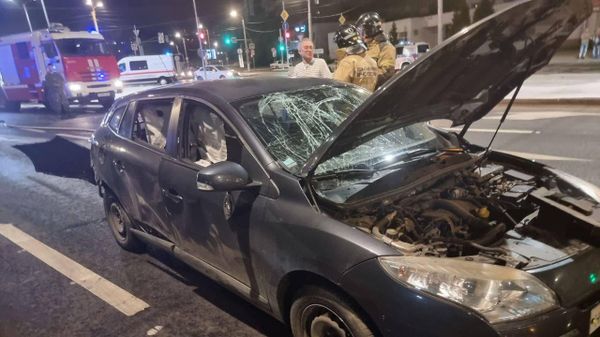 В Белгороде беспилотник сбросил взрывное устройство на дорогу