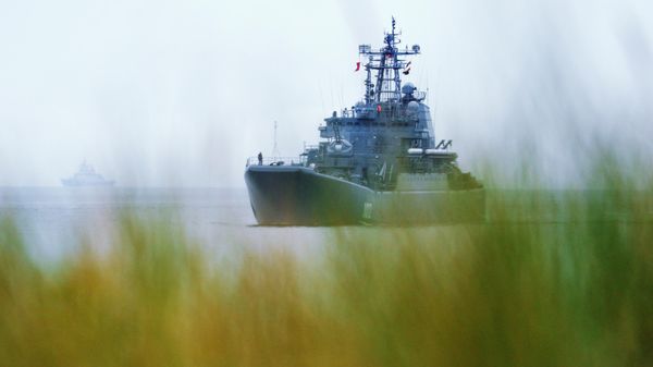 Большой десантный корабль Калининград 