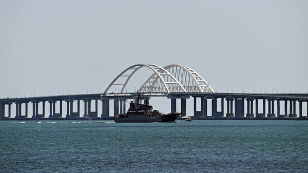 Обстановка у Крымского моста после ЧП