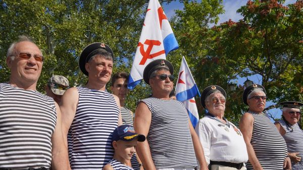 Празднование Дня ВМФ России в Керчи