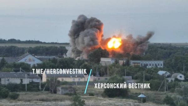 Артиллеристы 205-й бригады уничтожили склад с боеприпасами боевиков ВСУ на Херсонском направлении