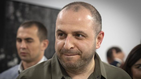 Рустем Умеров, министр обороны Украины