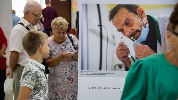 Выставка фотографий военкоров РИА Новости Крым в Керчи