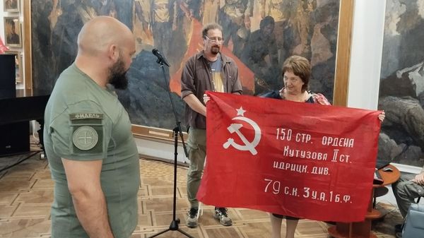 Выставка фотографий военкоров РИА Новости Крым в Керчи