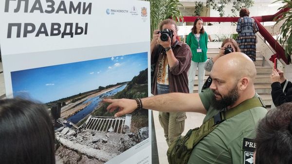 Выставка фотографий военкоров РИА Новости Крым в Кечи