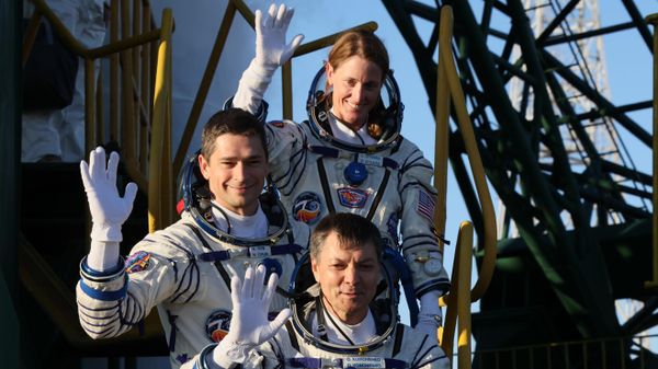 Запуск транспортного пилотируемого корабля Союз МС-24
