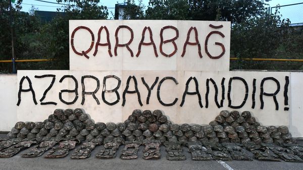 ВС Азербайджана показали переданное силами Карабаха вооружение