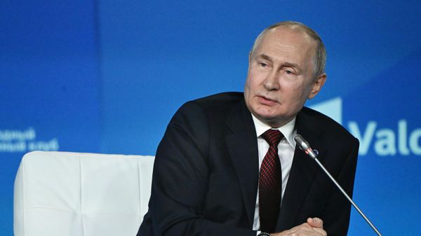 Президент РФ Владимир Путин принял участие в работе дискуссионного клуба Валдай