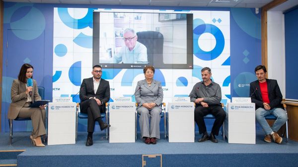 Пресс-конференция в формате видеомоста Симферополь-Ростов Азовское море: перспективы возрождения природного объекта Пресс-конференция в формате видеомоста Симферополь-Ростов Азовское море: перспективы возрождения природного объекта