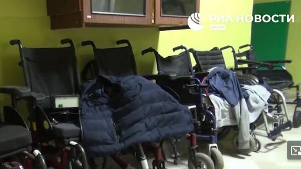 В Саках наладили ремонт колясок