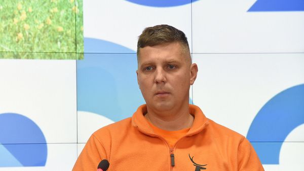 Заместитель директора по экологическому просвещению и познавательному туризму ФГБУ Заповедный Крым Владимир Добровольский