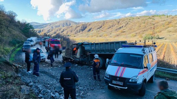 ДТП на горной дороге в Крыму