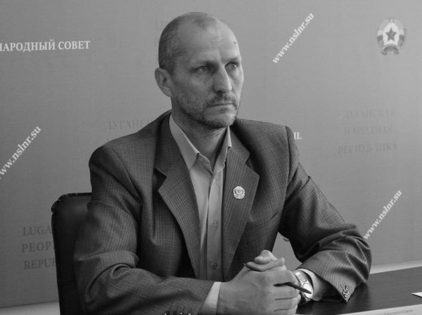 Олег Попов