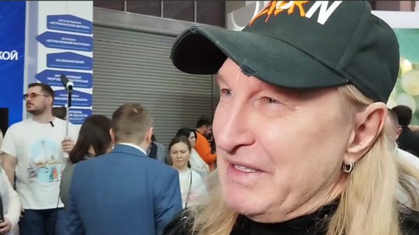 Певец Александр Иванов назвал Крым уникальным краем с потрясающими людьми Певец Александр Иванов назвал Крым уникальным краем с потрясающими людьми