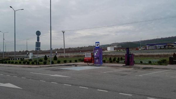 Зарядная станция для электромобилей в Севастополе