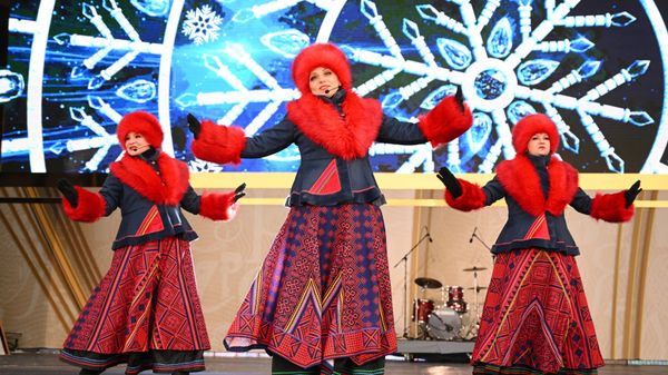 Выставка Россия. Праздничный концерт Старый Новый год по-липецки