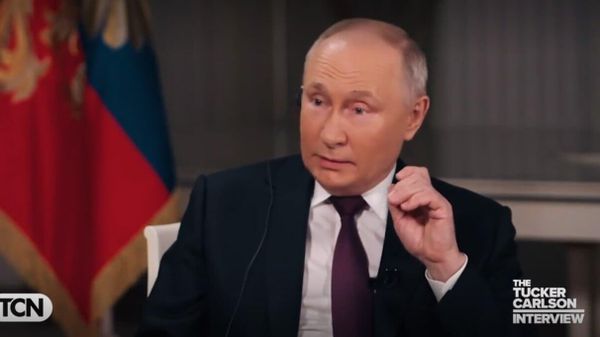 Интервью президента РФ Владимира Путина американскому журналисту Такеру Карлсону
