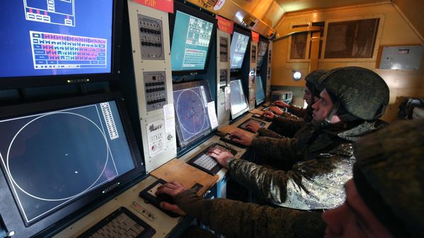 Командный пункт в составе зенитно-ракетной системы