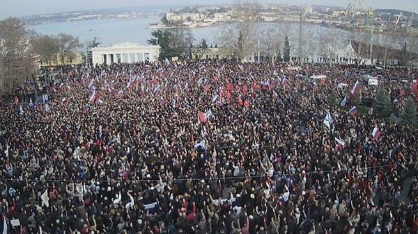 Митинг в Севастополе 23 февраля 2014 года