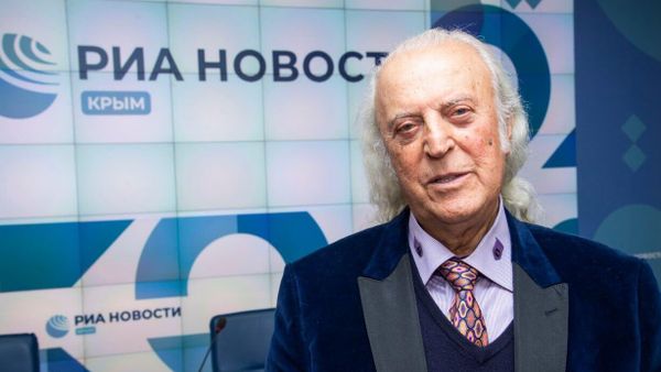 Народный артист России Илья Резник