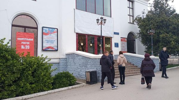 Голосование на выборах президента России в Севастополе
