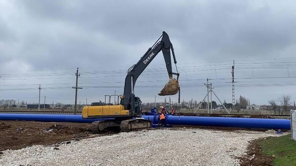 Ремонт магистрального водовода в Сакском районе