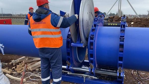Ремонт магистрального водовода в Сакском районе